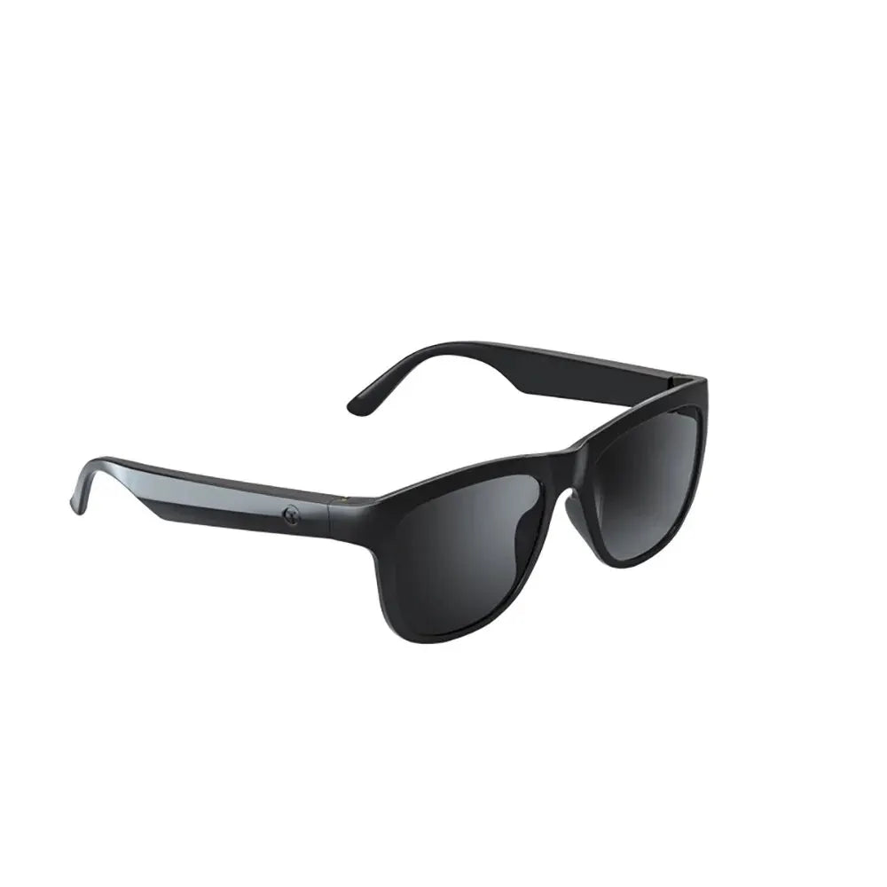 Smart Bluetooth sunglasses with polarized lenses